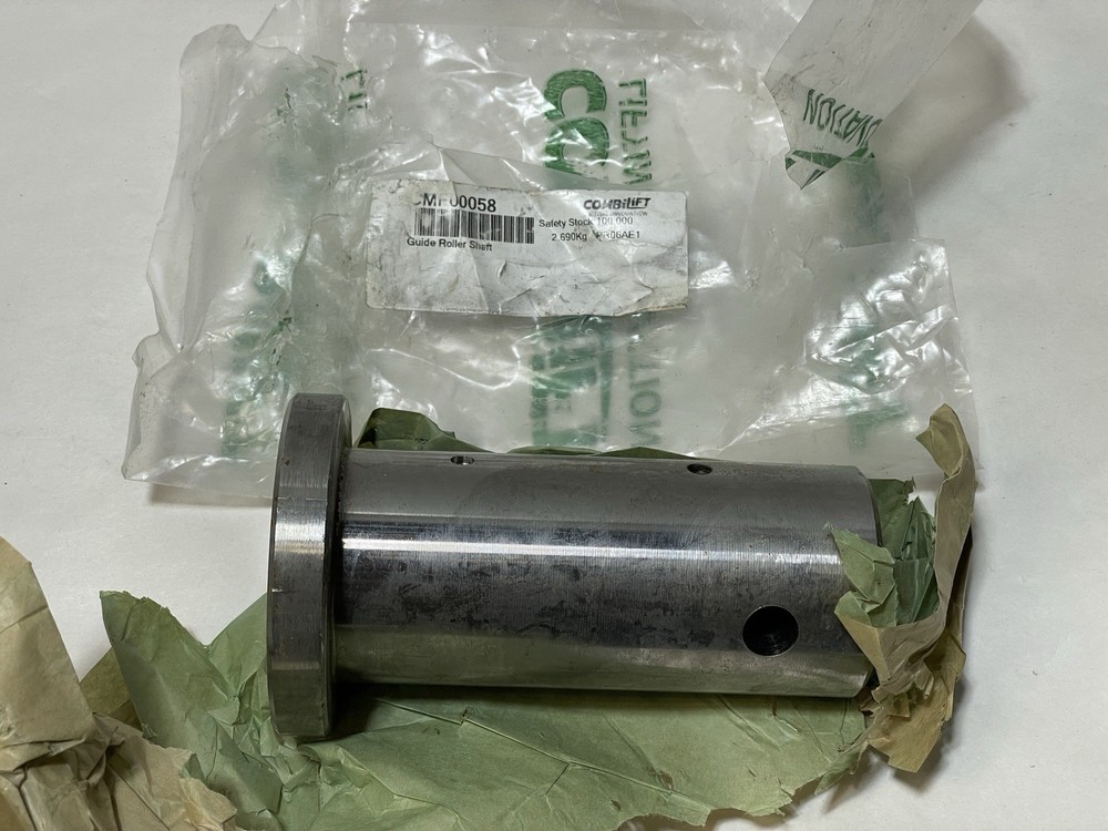 COMBILIFT Guide Roller Shaft CMF00058
