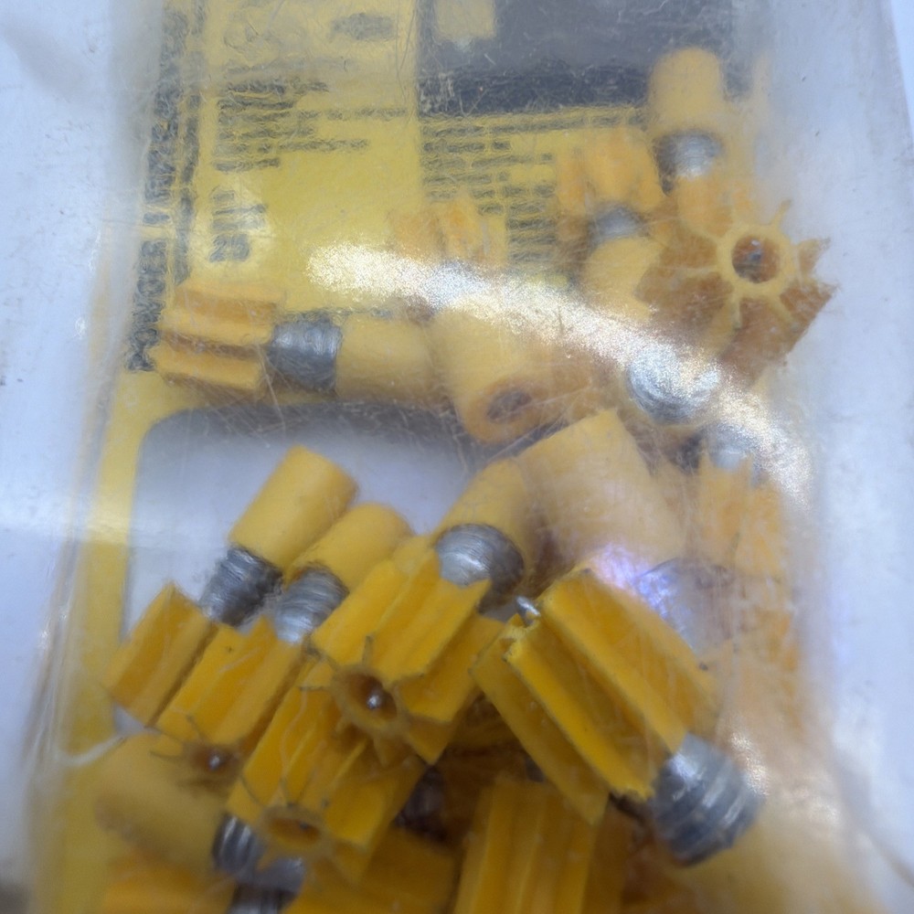 DEWALT 1” Threaded Stud Threaded Drive PIN And 1/2” Drive Pin-25 Each Pack {24}