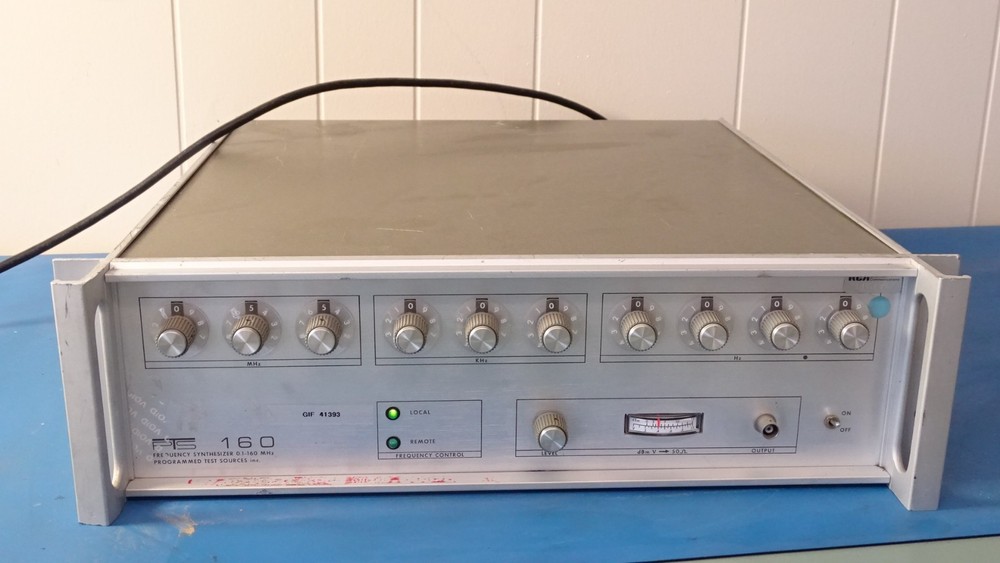 PROGRAMMED TEST SOURCES PTS 160 FREQUENCY SYNTHESIZER ~ PTS160