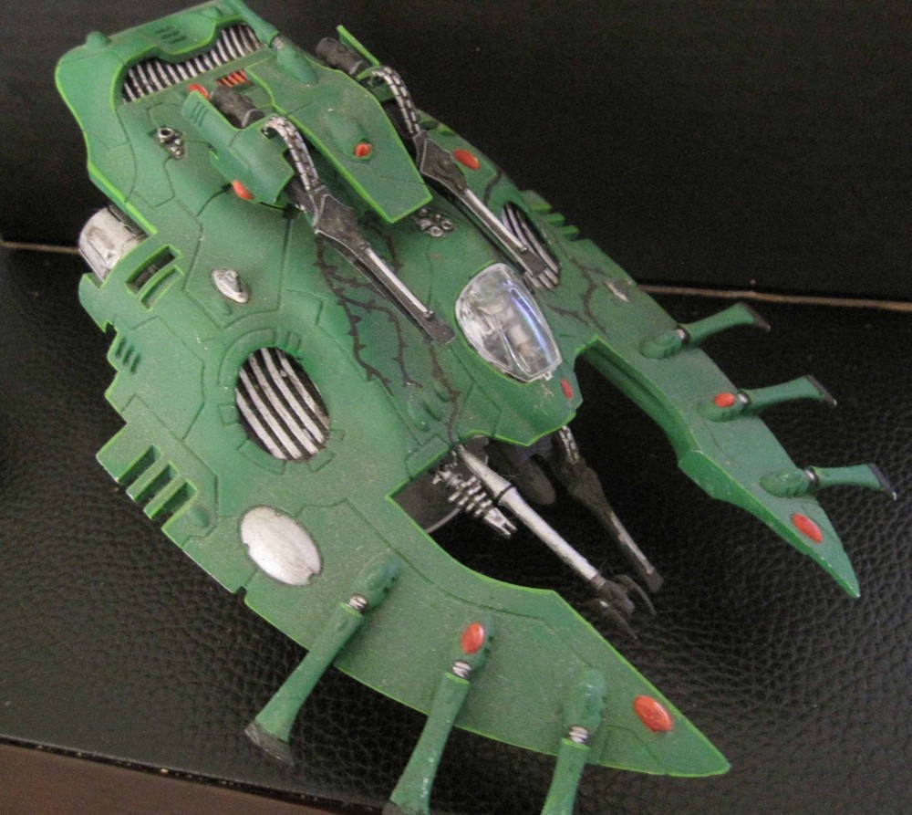 Warhammer 40,000 Craftworld Aeldari Eldar Wave Serpent plastic painted