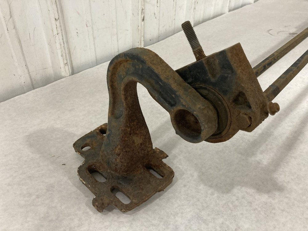 Volvo VNL Hood Hinge - Used