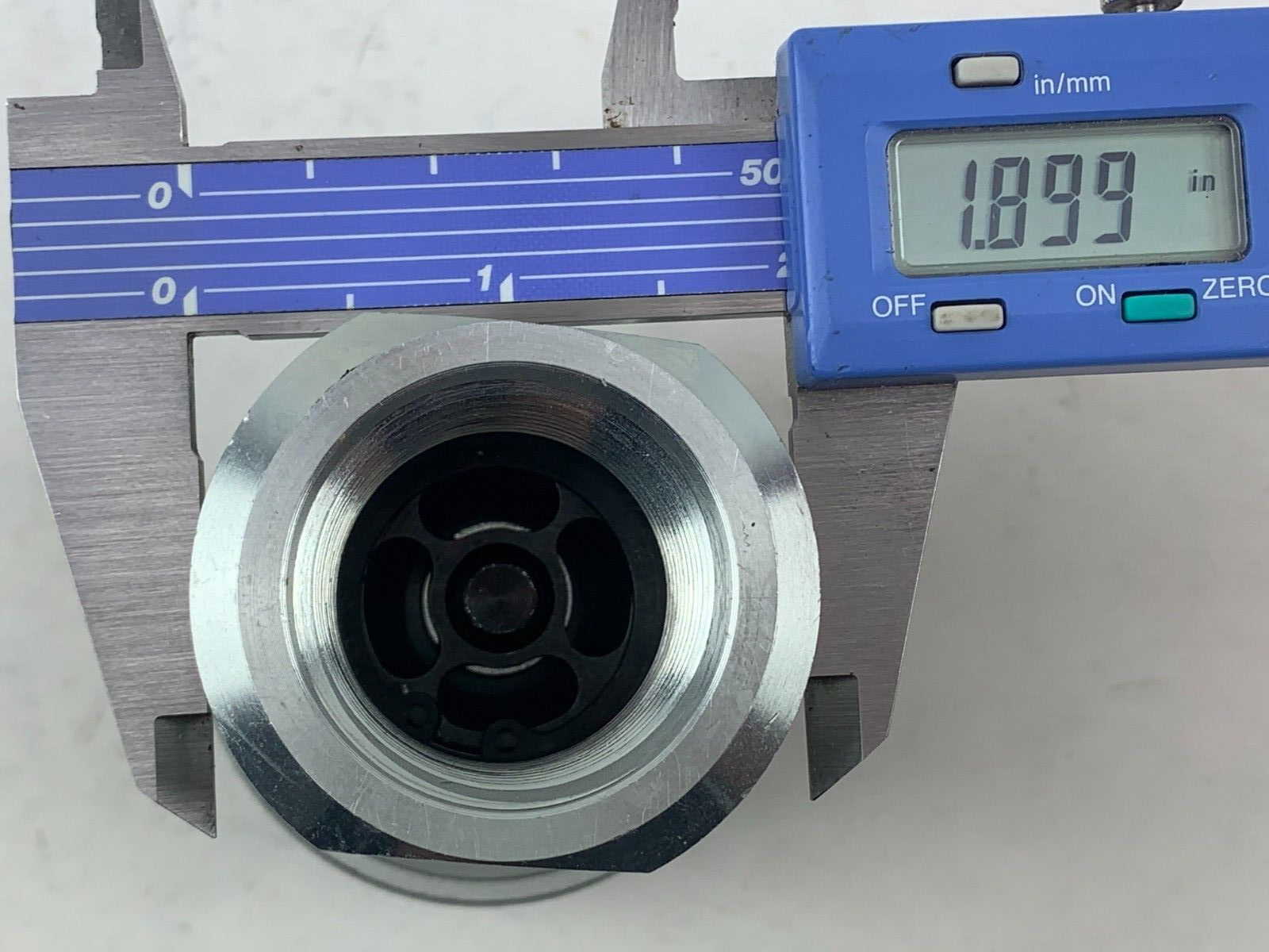 Hydraulic Quick Disconnect ISO B HNV1F Female Poppet Coupler