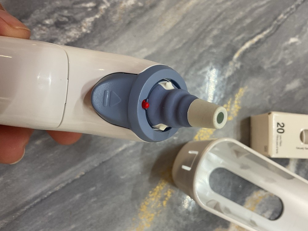 Braun Thermo Scan Digital Ear Thermometer. TESTED