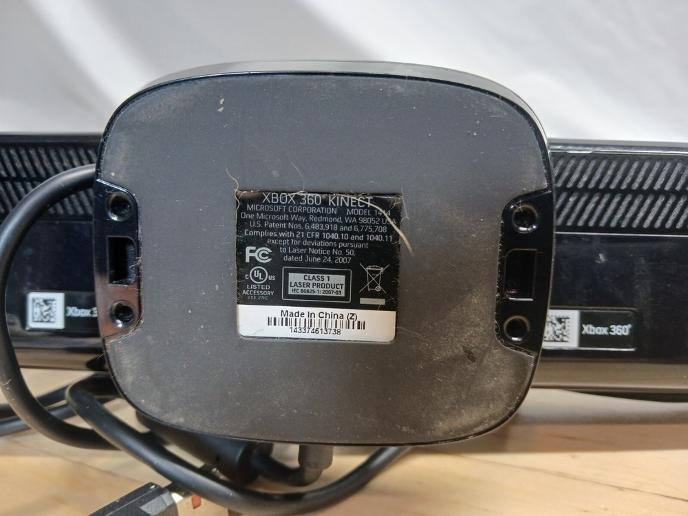 Microsoft 1414 Xbox 360 Kinect Sensor Bar Camera Only Black Used