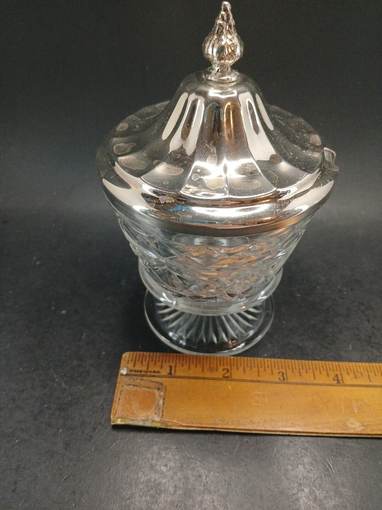 Sugar Bowl With Solver Plate Lid V