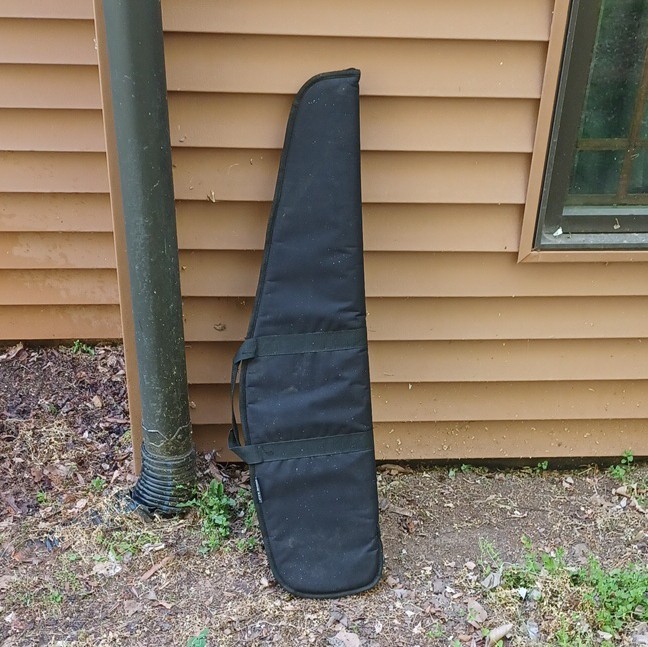 Pit Bull Soft Rifle Case 40 in Black Polyester Padded Interior