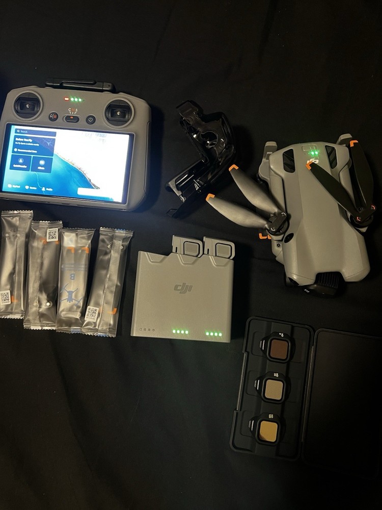 DJI Mini 3 Pro Drone 4K HD Video Kit with Remote Controller & Accessories