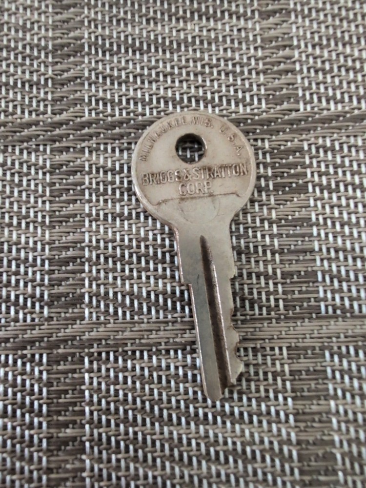 Briggs & Stratton Gas Key A966