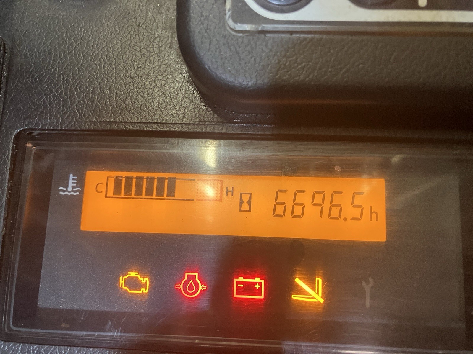 2020 Toyota 6000 LB Forklift With Side Shift and Triple mast