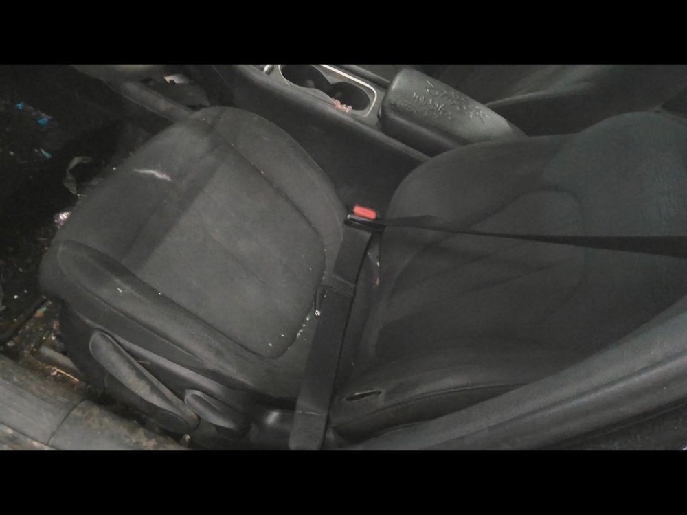 200 2016 Air Shutter 733260