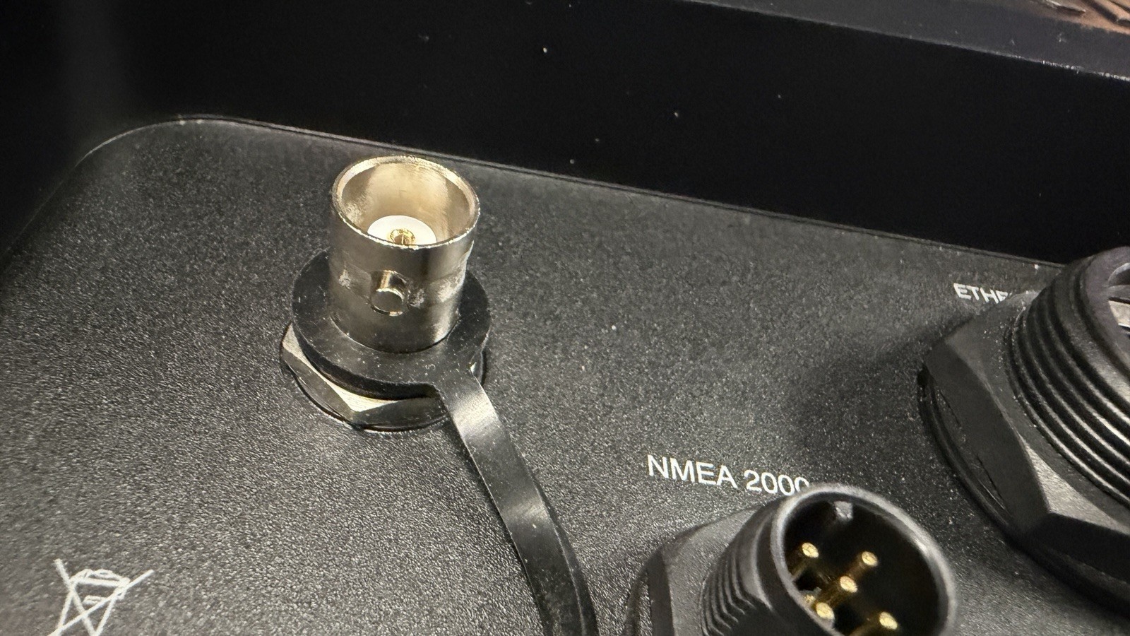 Garmin GPSMAP 840xs Chartplotter MFD Display w/ SunCover and cord