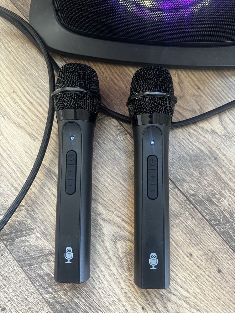 SINGING MACHINE ISM9033 WIFI TOUCHSCREEN KARAOKE SYSTEM TESTED