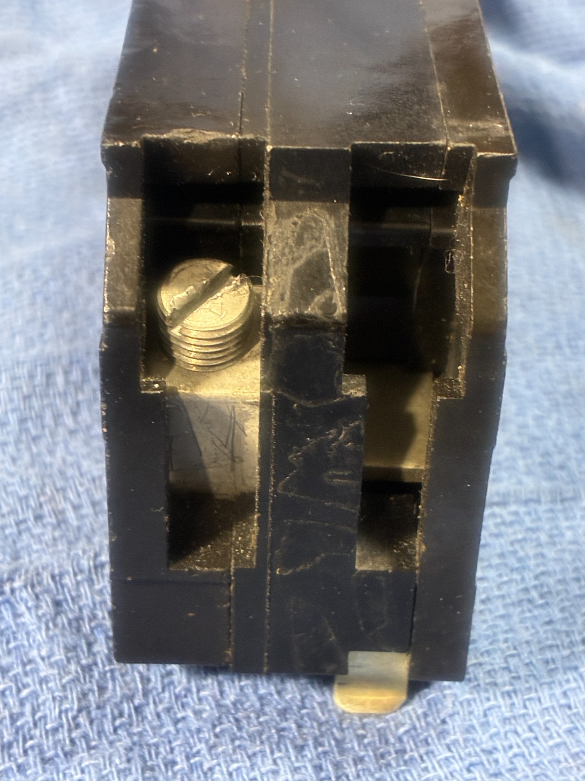 SQUARE D Q1 2100 TF Z 100 Amp 2 Pole TOP FEED MAIN CIRCUIT BREAKER Type QITF