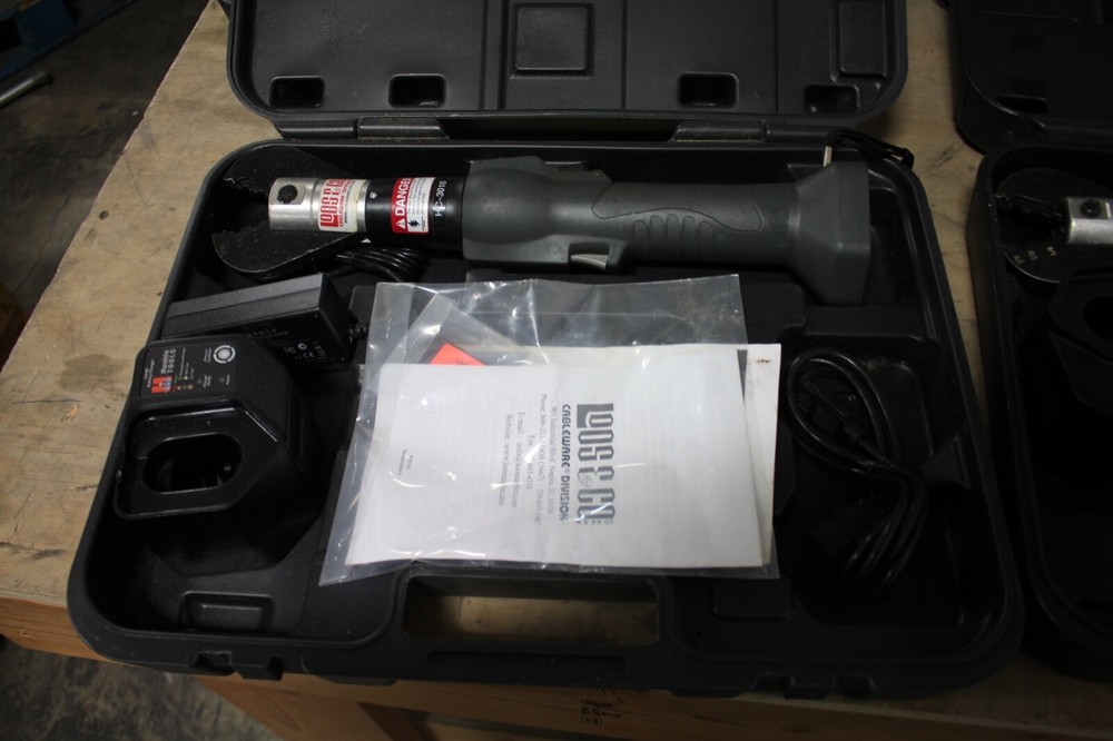 LOOS & CO HC-3010 CRIMPER WITH CHARGER