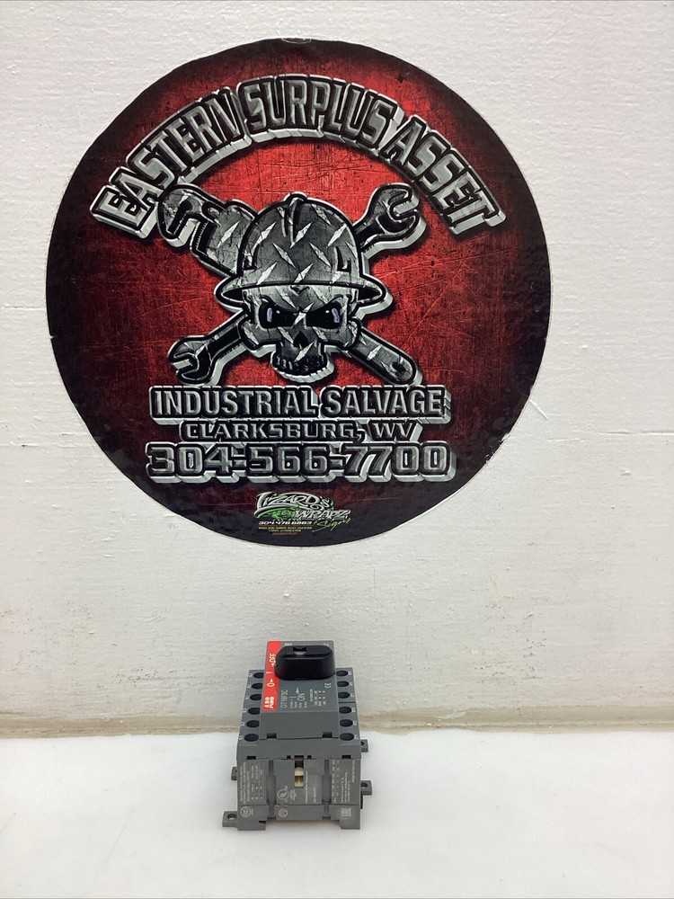 ABB Manual Transfer Switch *NIB* OT16F3C 3 POLE 16A