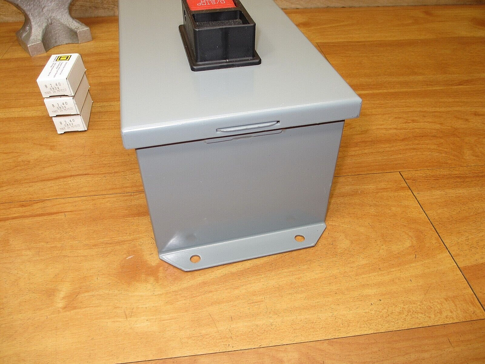 Square D 2510MBA2 *NEW* AC Manual Starter Switch