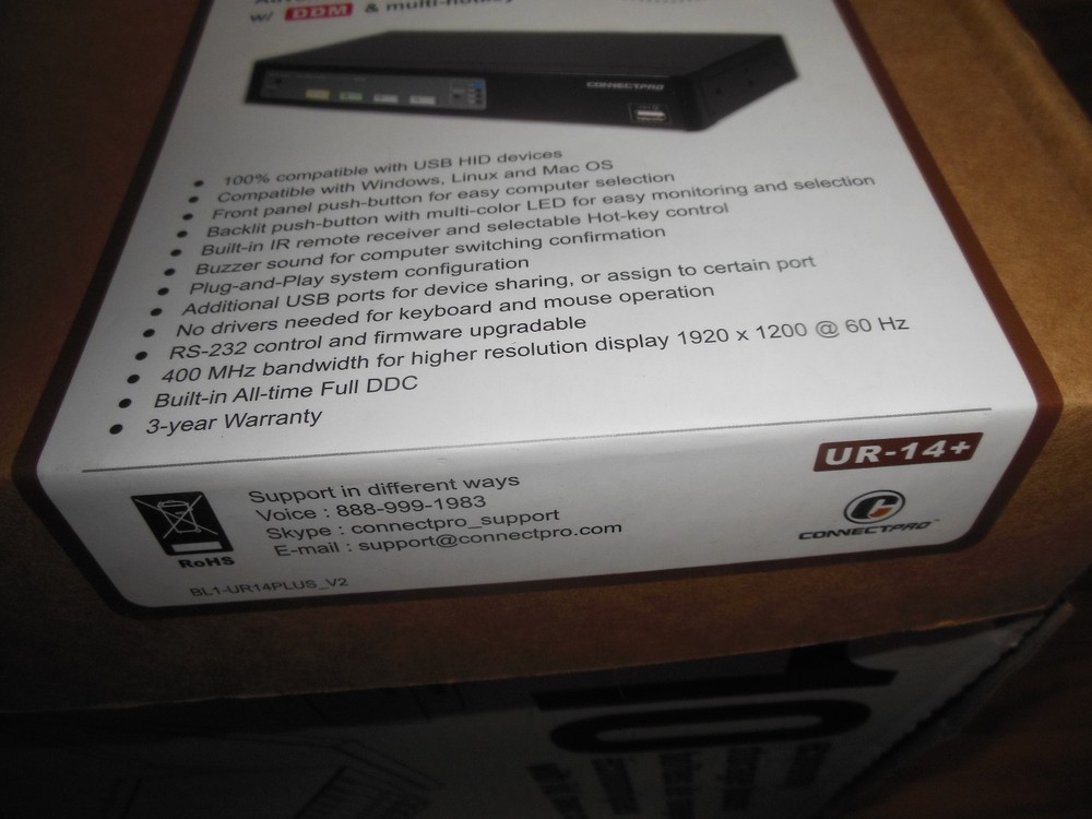 ConnectPro UR-14+ Kit 4-Port VGA USB KVM Switch with DDM multi-hotkey