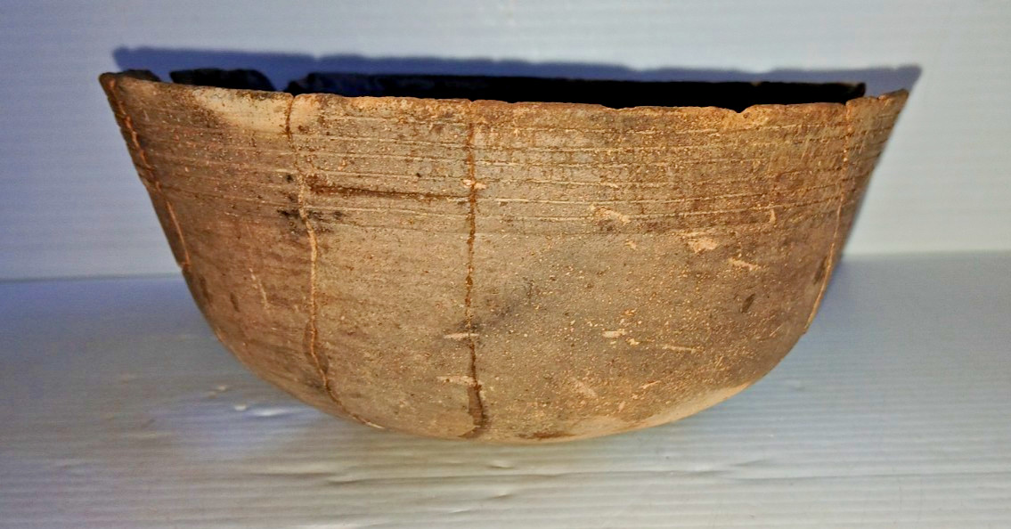 Pre-Columbian Native American Indian Mississippian Partial Pottery Bowl Artifact