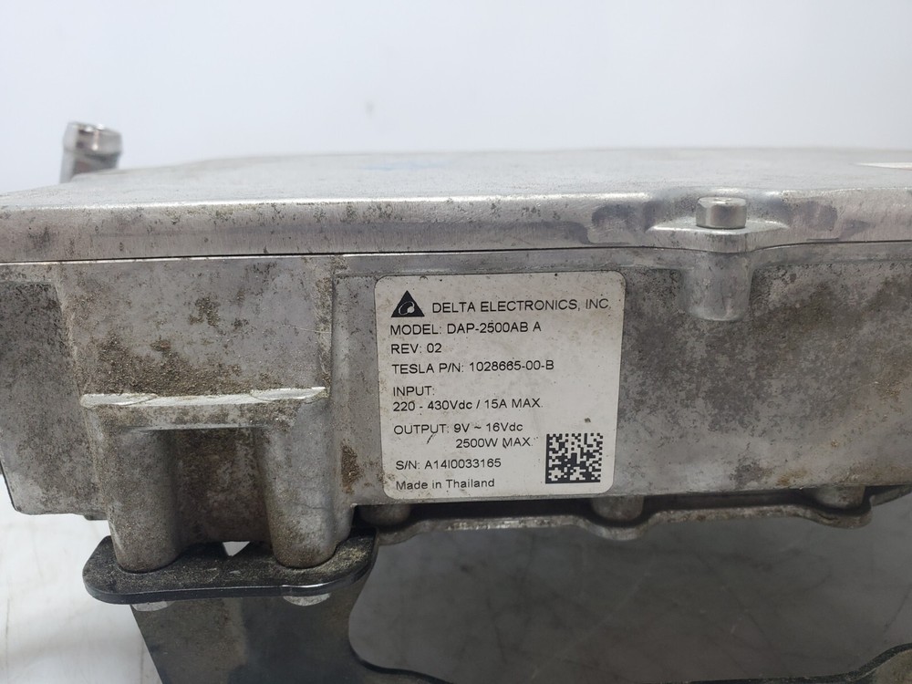 ✅ 2012-2016 OEM Tesla Model S DC-DC Converter Module Unit DELTA 2.5kW