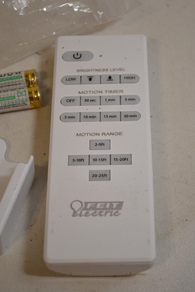 GENUINE FEIT Electric Remote Control-White W/BATTERIES & Mount