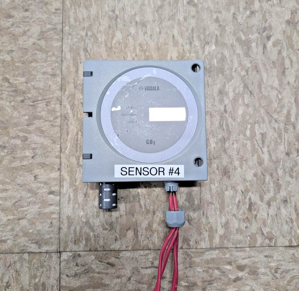 Vaisala GMT221 Carbon Dioxide Transmitter with Sensor