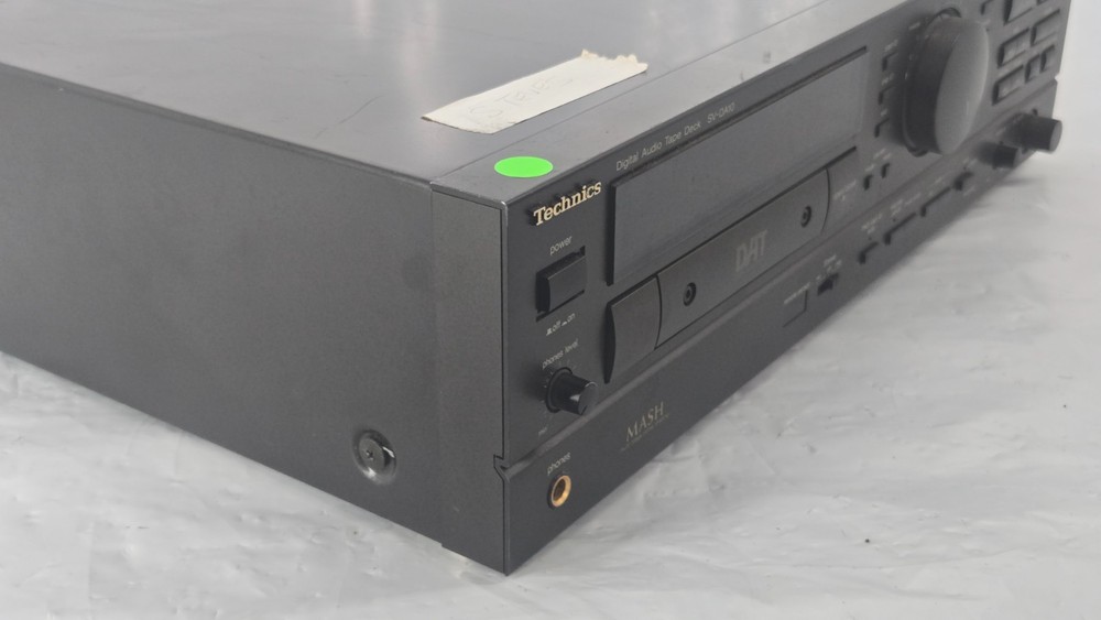 Technics SV-DA10 DAT Digital Audio Tape Deck MASH