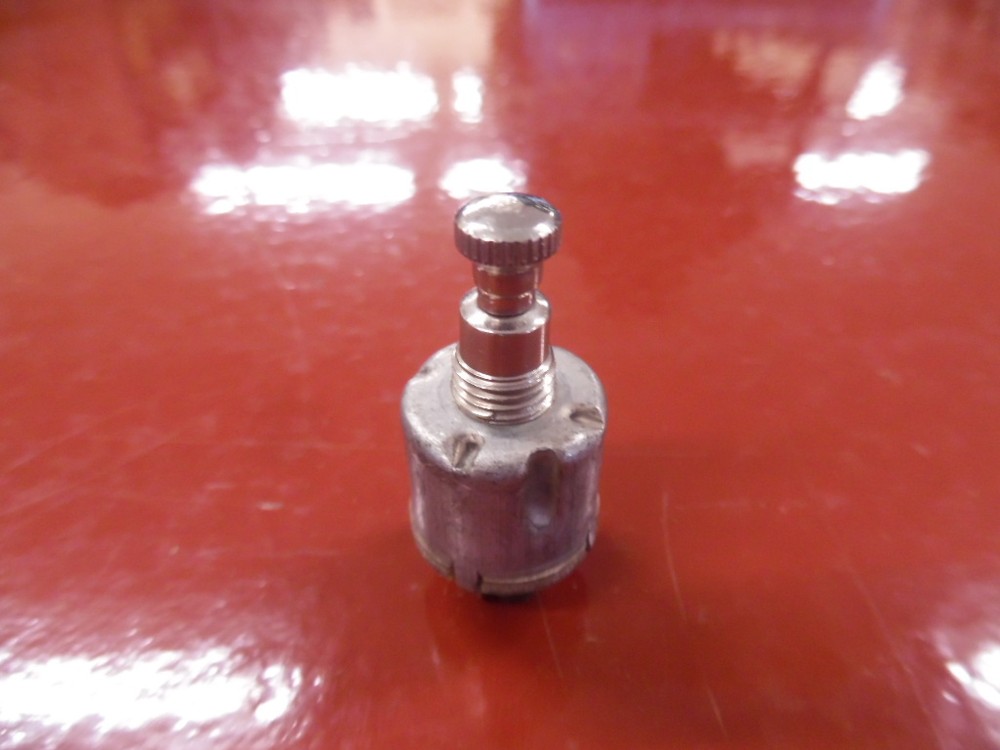 1930 's 1940 's INSTRUMENT PANEL DASH ON OFF PUSH PULL SWITCH NOS