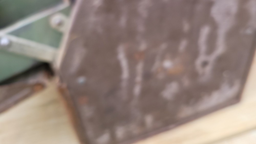 Kennedy Toolbox 1018 Cantilever Toolbox ( needs work ) sold as is