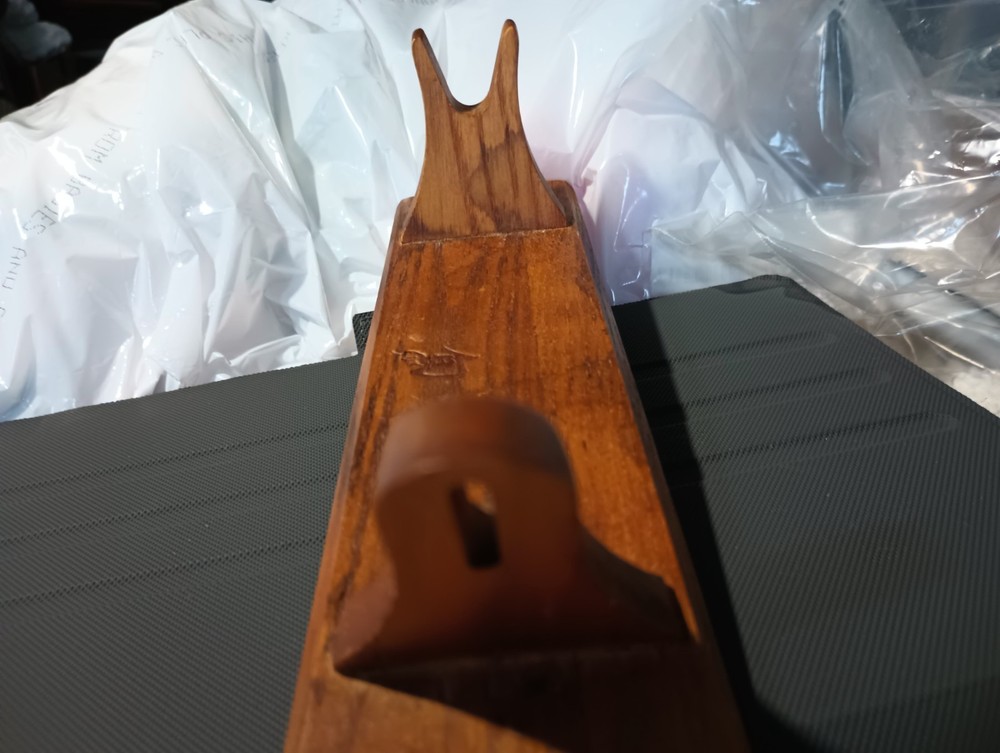 small sword display stand Solid wood