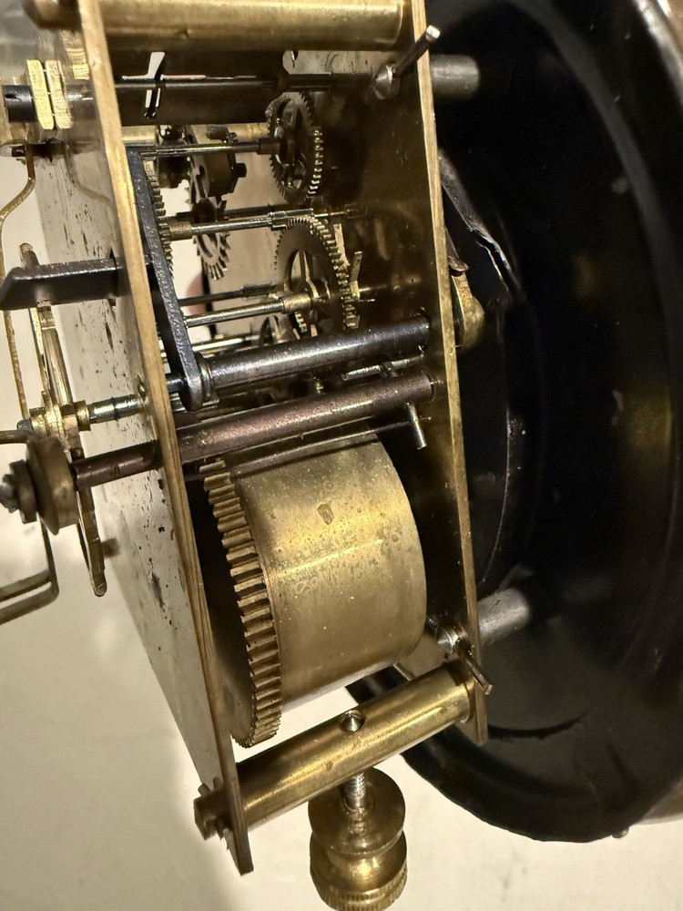 ANTIQUE/VINTAGE GERMANY WALL CLOCK