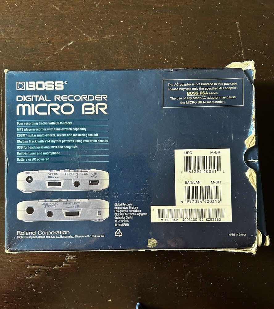 BOSS Micro BR Digital Recorder – Portable 4-Track Studio with box