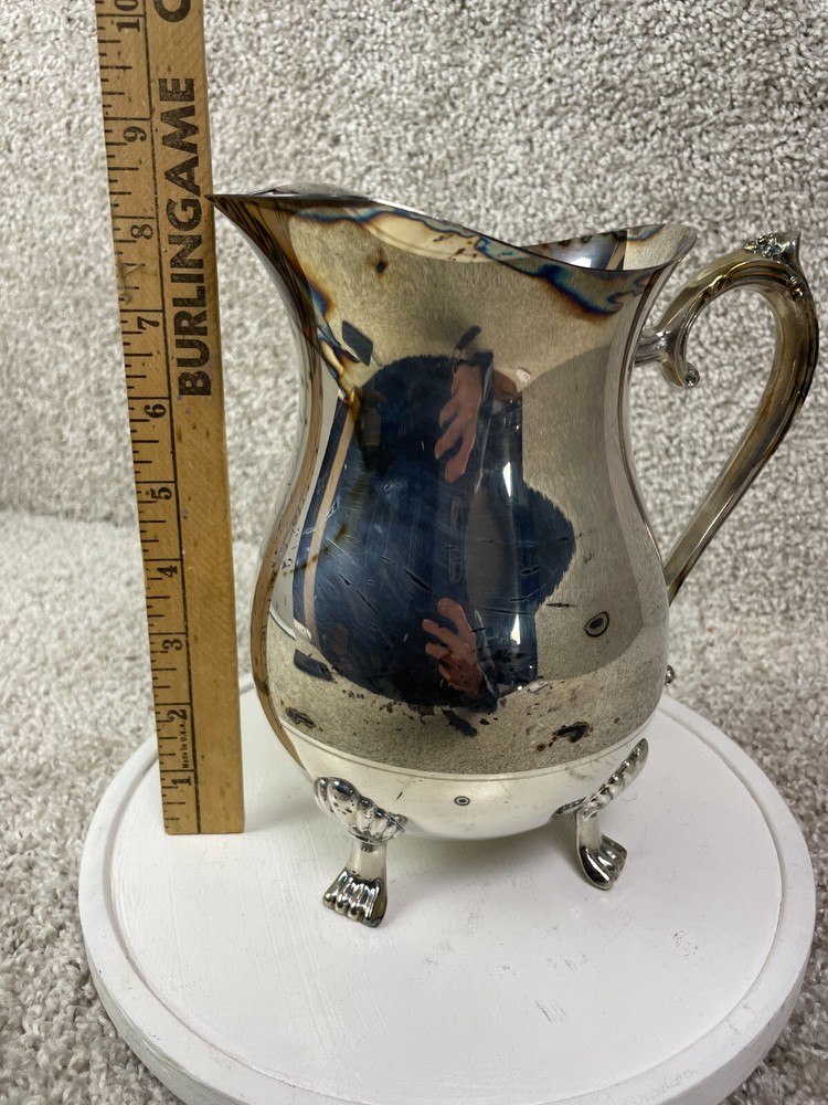 Leonard Silver Plated Water Pitcher Claw Footed with Lip Ice Guard Serveware