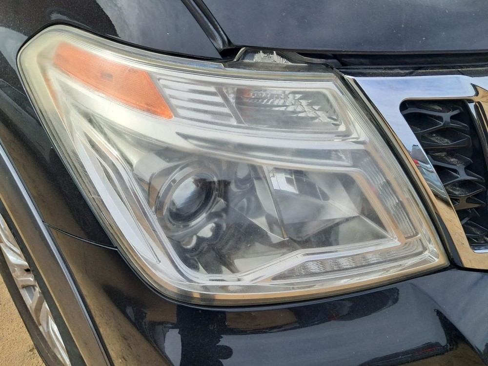 ARMADA 2017 Glove Box 4875505