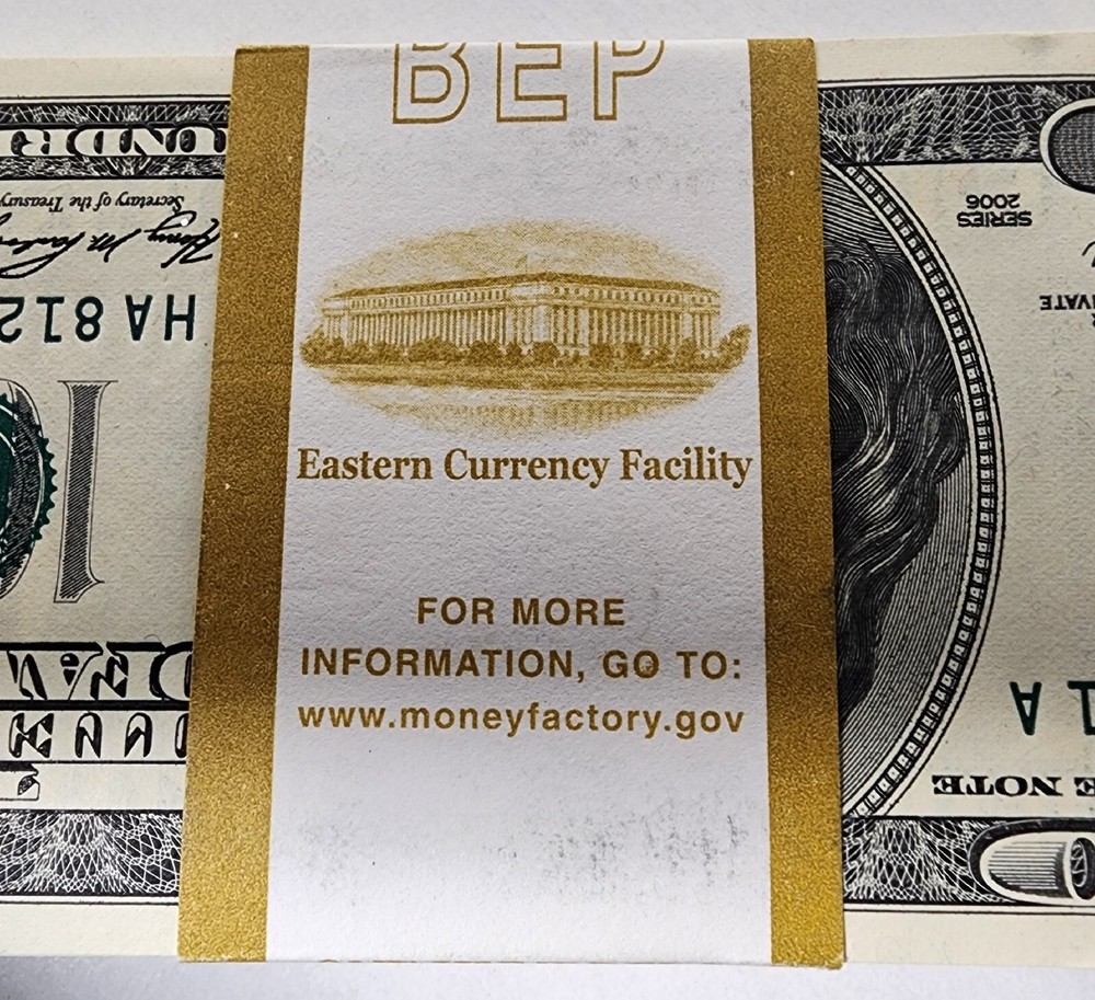 (1 Bill) 2006 Series UNCIRCULATED SEQUENTIAL $100 Dollar Bill From BEP Brick