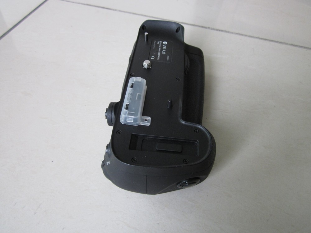 Vello Battery Grip BG-N7 for Nikon D800 / D800E