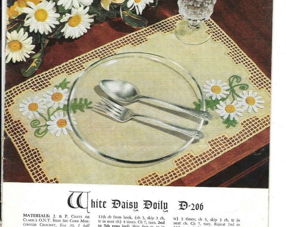 Vintage 1949 Crochet PATTERN for White Daisy Doily Place Mat