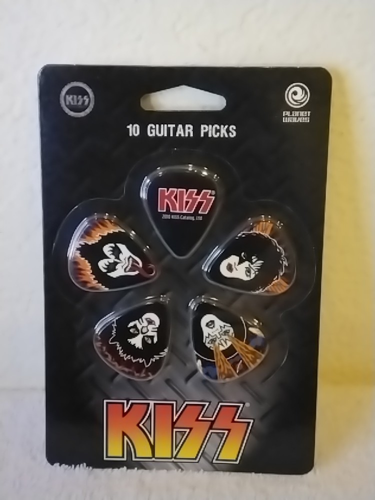 2010 Kiss Catalog 10 Guitar Pick Set Gene, Paul, Ace, Peter New