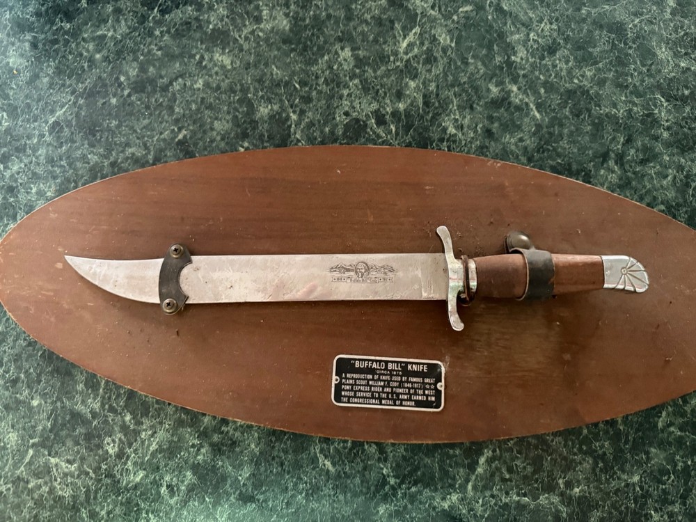 "Buffalo Bill" Knife Circa 1875 Reproduction