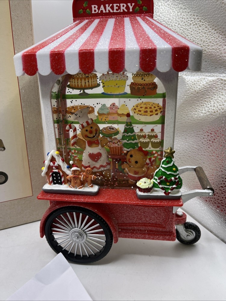 Cracker Barrel Santa’s Bakery Glitter Globe New In Box