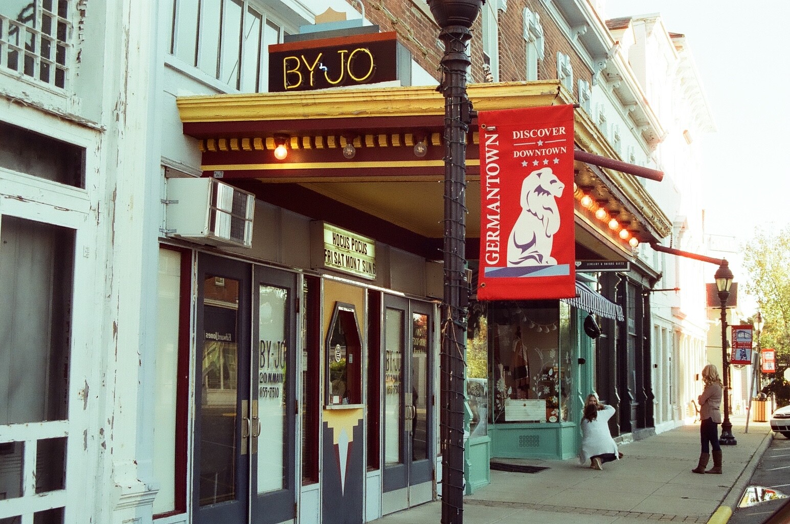 Cyberpunk 400D 36 exp C41 35mm Color Negative Film NO REMJET Kodak Vision3 250D