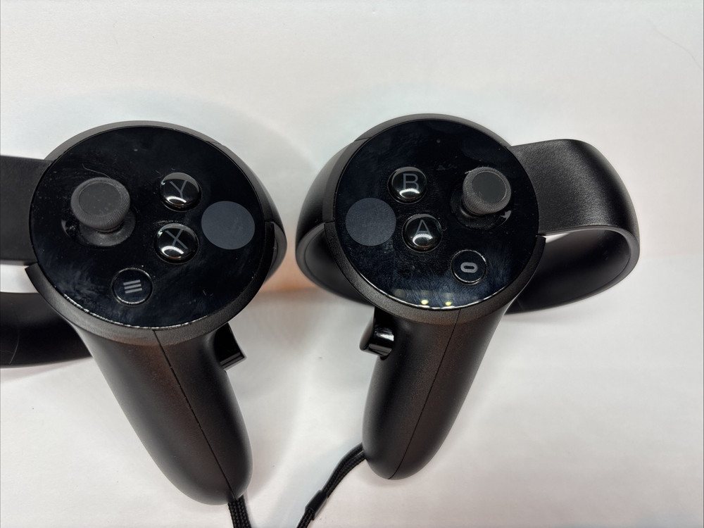 OCULUS Rift CV1 Touch Controllers VR - Right AND Left - Free Shipping