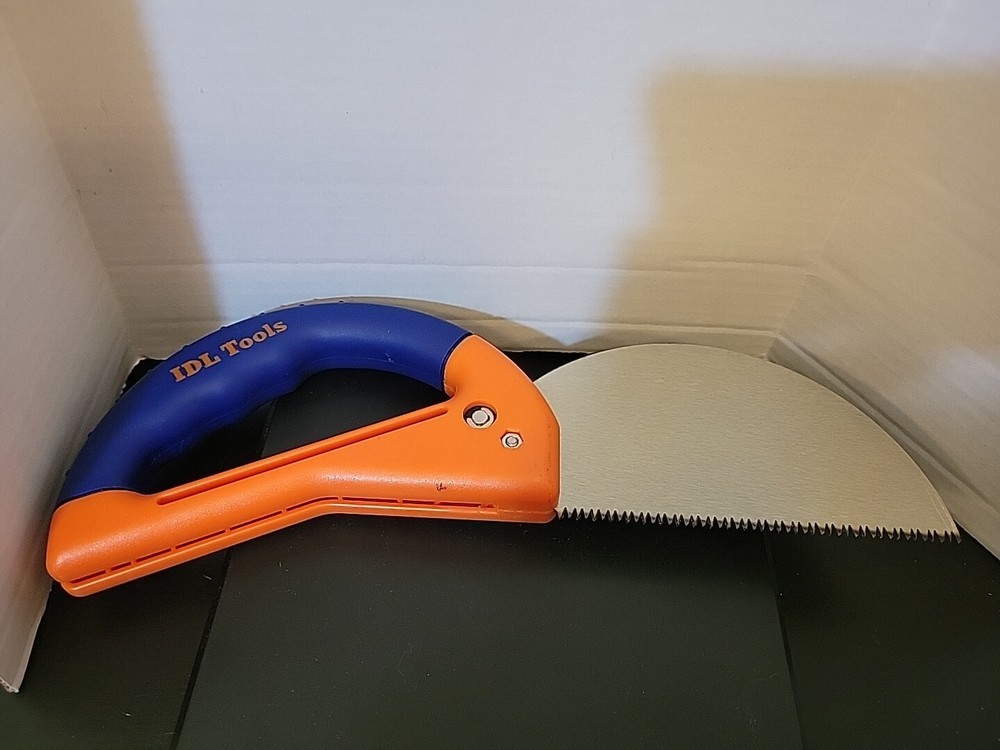 IDL Tools Circ Compact Folding Hand Saw Unused NO PACKAGING