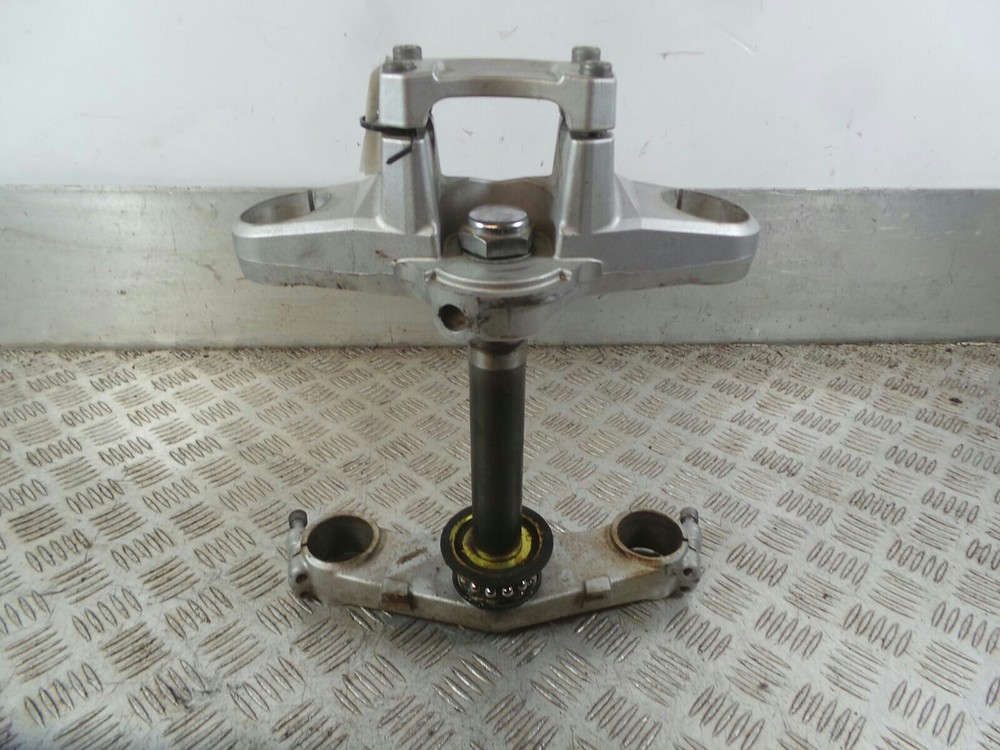 2009 SUZUKI GSR Yoke Set