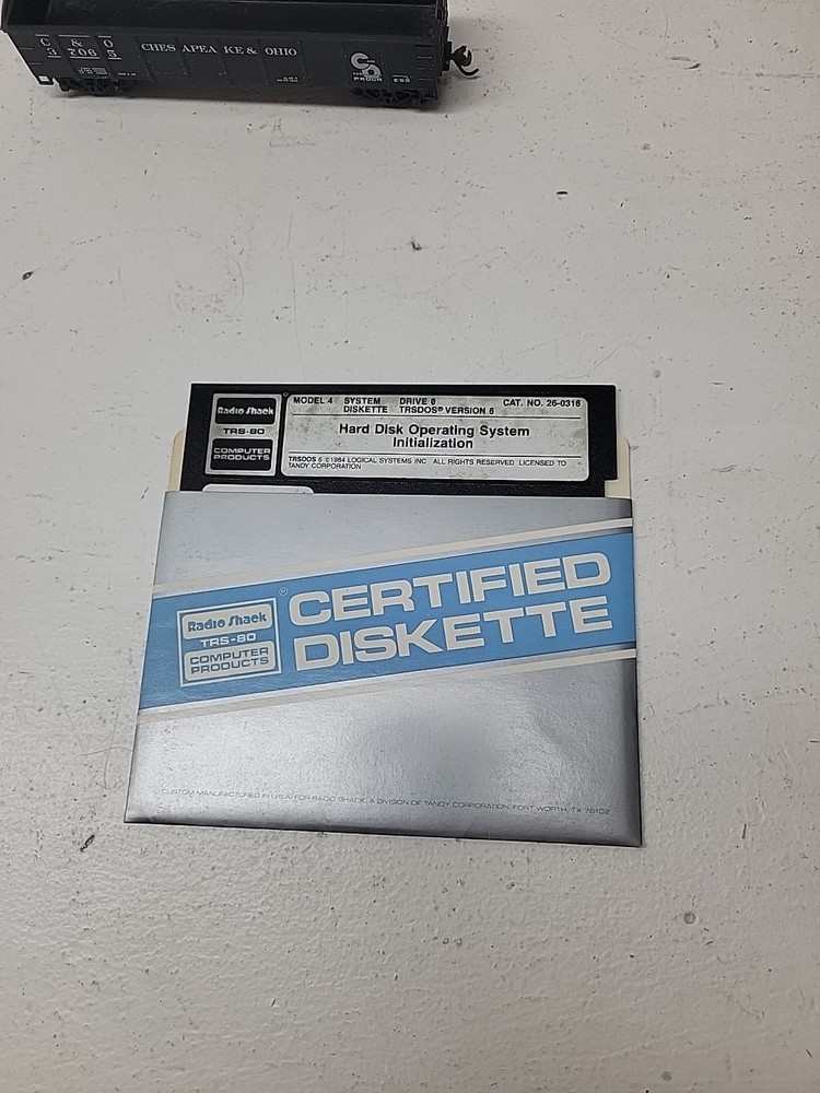 Radio Shack TRS-80 Model 4 Hard Disc Operating System Initialization 26-0316