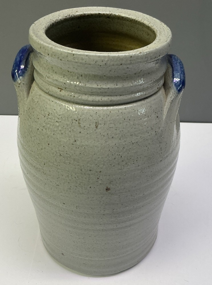 Handled Crock With Blue Indigo Grapes