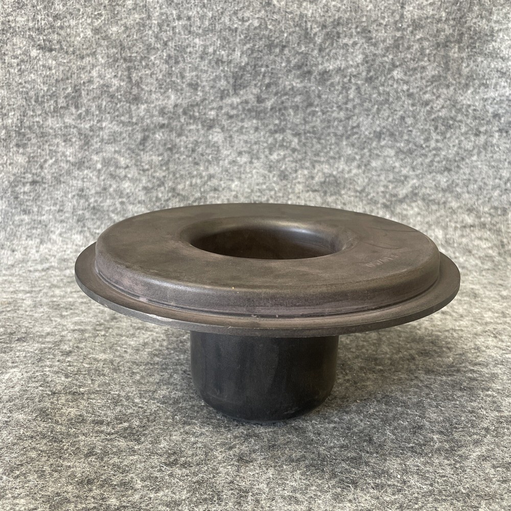 Iwaki MDM0211 Containment Shell ETFE for MDM2156 Used