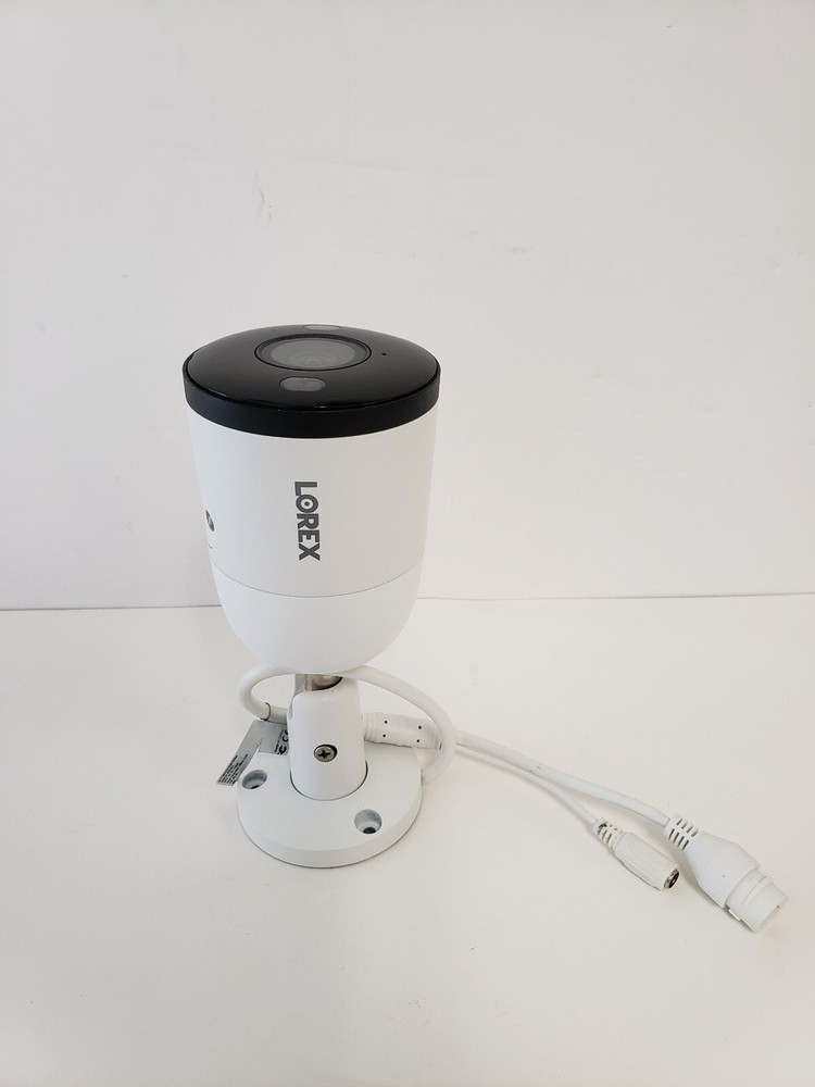 Lorex E893AB 4K Ultra HD Smart Deterrence IP Camera with Smart Motion