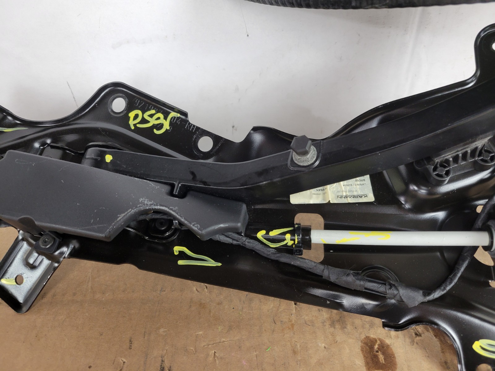 2009-2013 INFINITI G37 Convertible Top PASSENGER SIDE FOLDING PARCEL SHELF FLAP