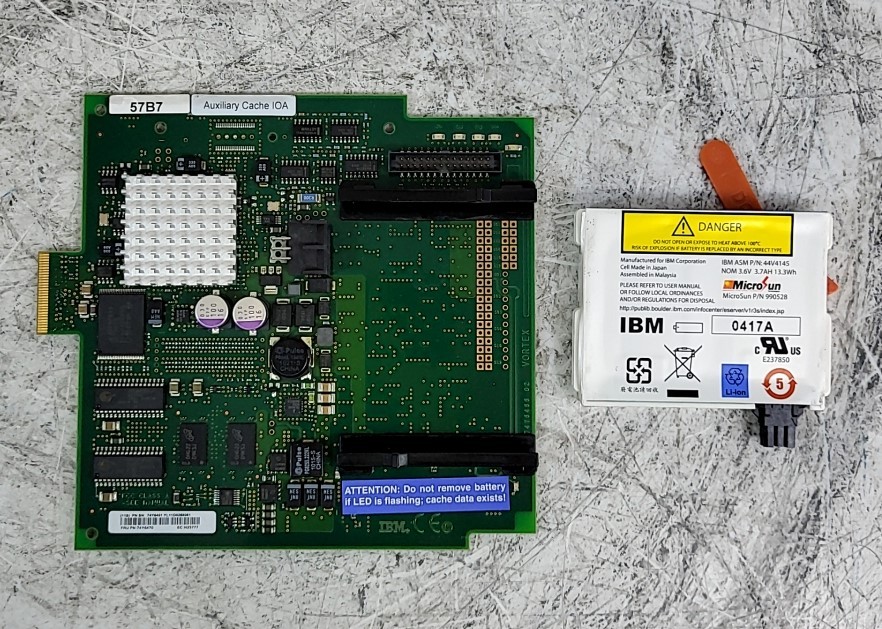 IBM 74Y6470 RAID Enablement Cache Card 1*IBM MicroSun 990528