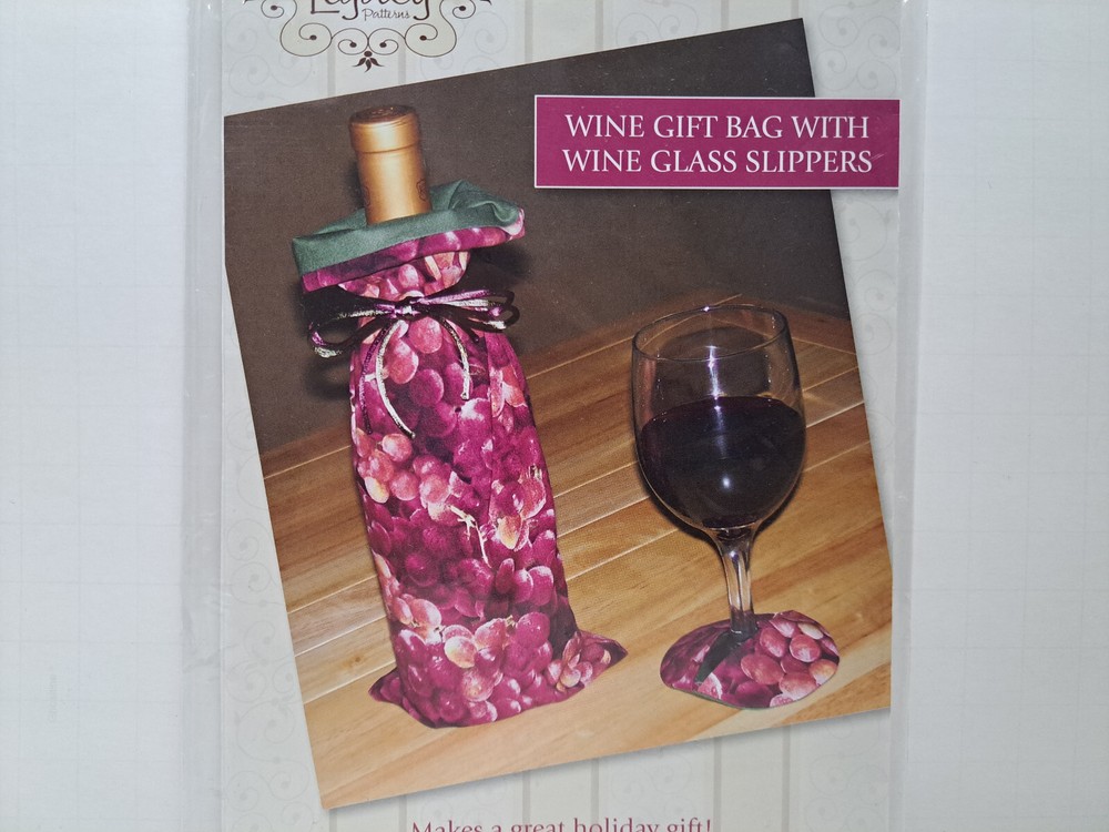 Legacy Pattern - Wine Gift Bag With Wine Glass Slippers #LEG9319